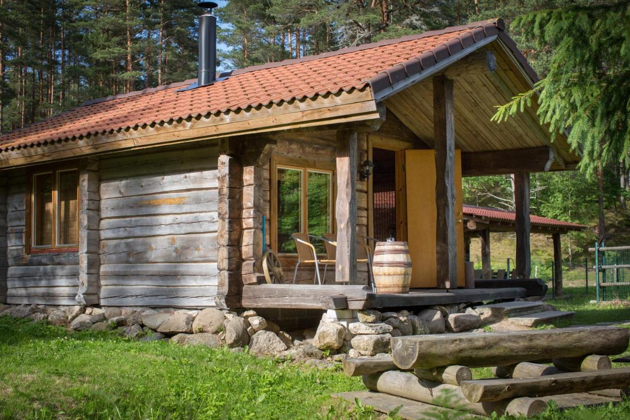 Kallaste Talu- Turismitalu & *