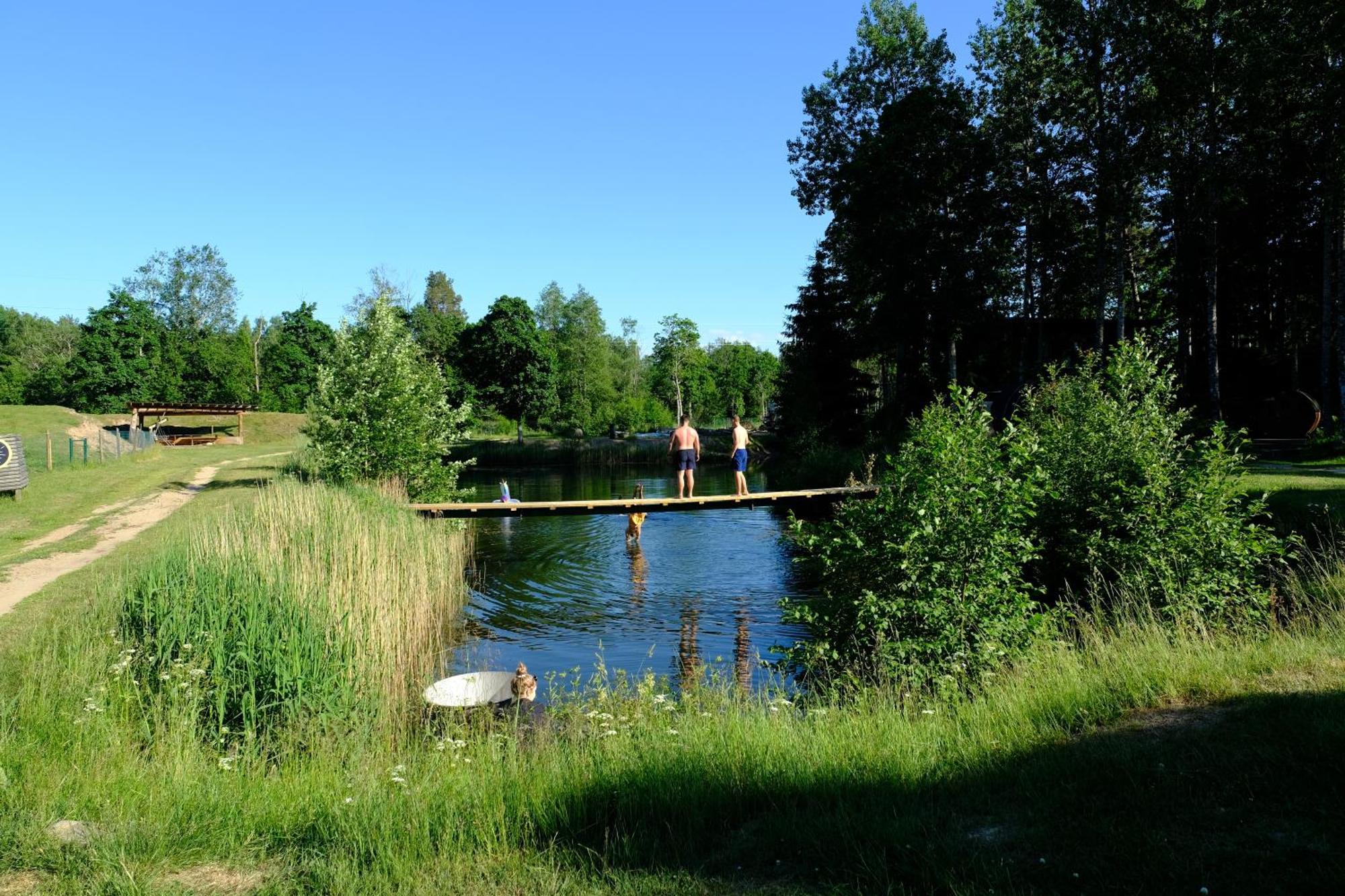 Lomakylät Kallaste Talu- Turismitalu & Padise