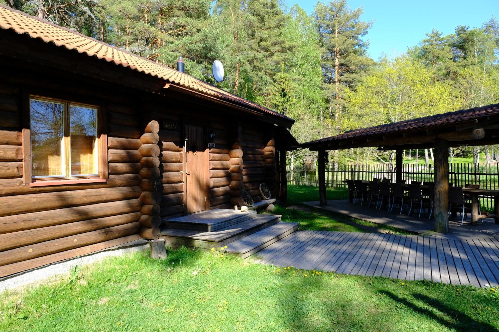 Kallaste Talu- Turismitalu & Ferienpark